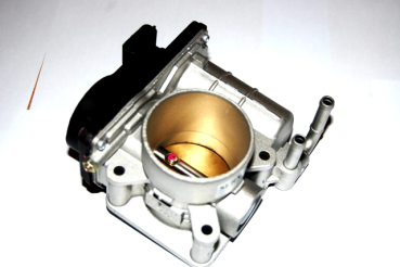 DROSSELKLAPPE NISSAN MICRA K12 ORIGINAL SERA526-01 16119-ED00E RME50-11 CORPO FARFALLATO CARBURATORE Boîtier Papillon CARBURATEUR